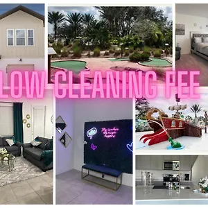 Free Amenities With Kids Waterpark In Luxury House Davenport